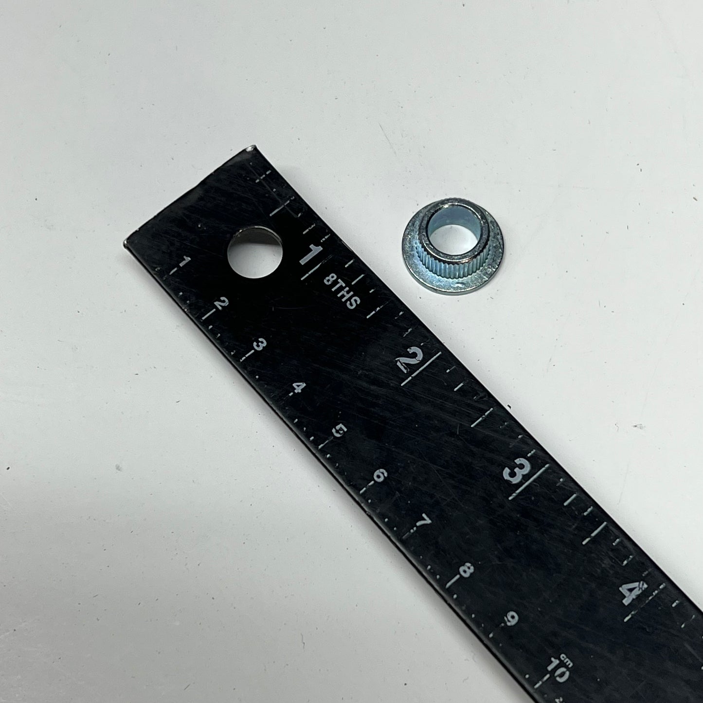 ZA@ (3,000 PACK) Press-fit Knurled Threaded Inserts  Silver FAS.1091.A
