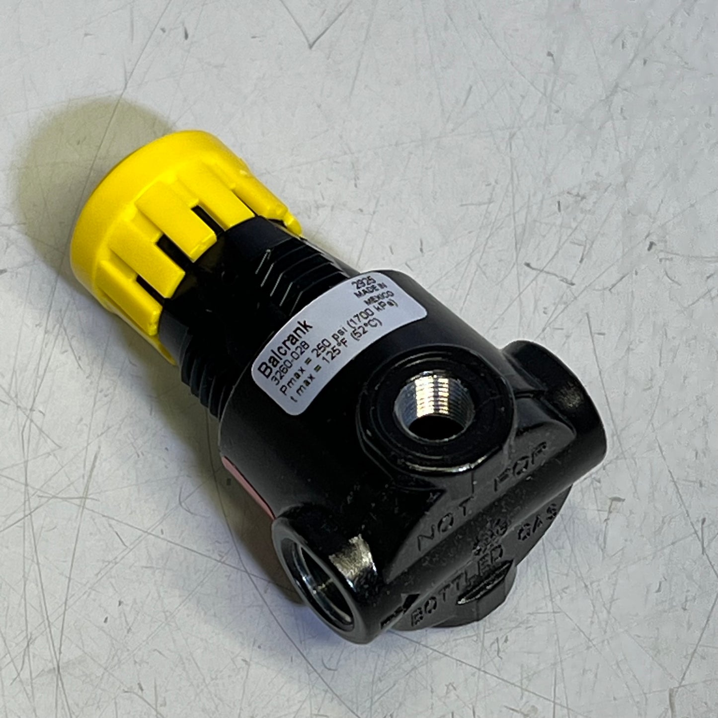 BALCRANK Air Regulator Mini W/ Gauge 1/4" NPT(F) Black/Yellow 3260-028