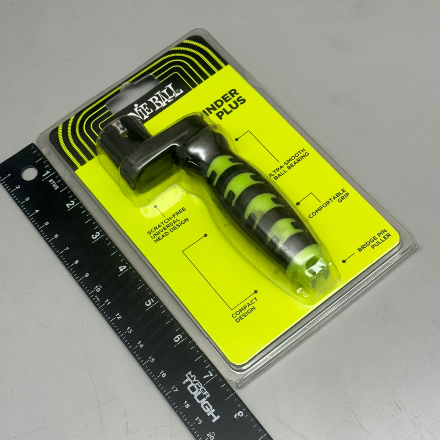 ERNIE BALL Pegwinder Plus 7 1/2”Lx4 1/2”W Green-Black