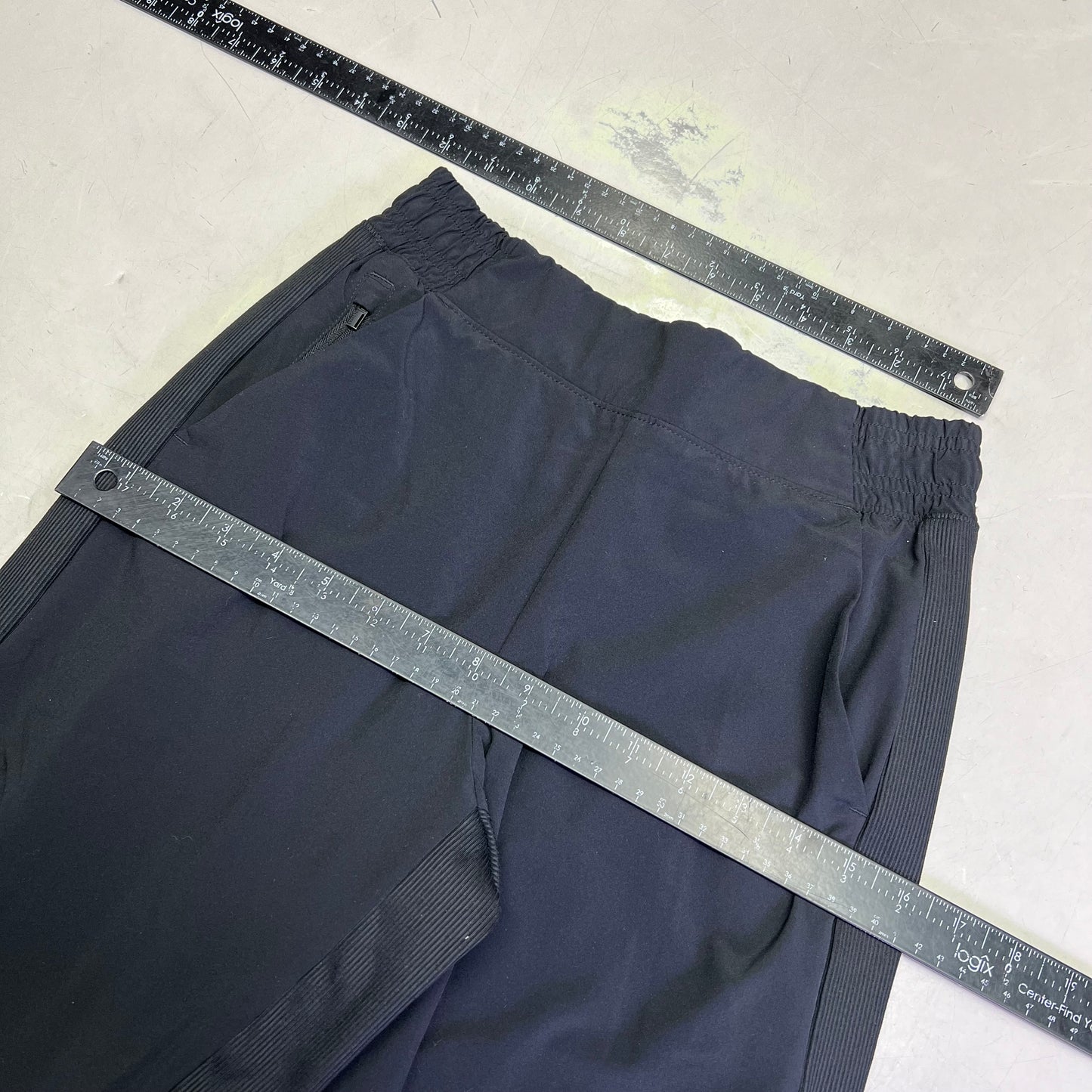 ATHLETA Brooklyn Lined Mid Rise Jogger Regular Length Women's Sz 0 Black