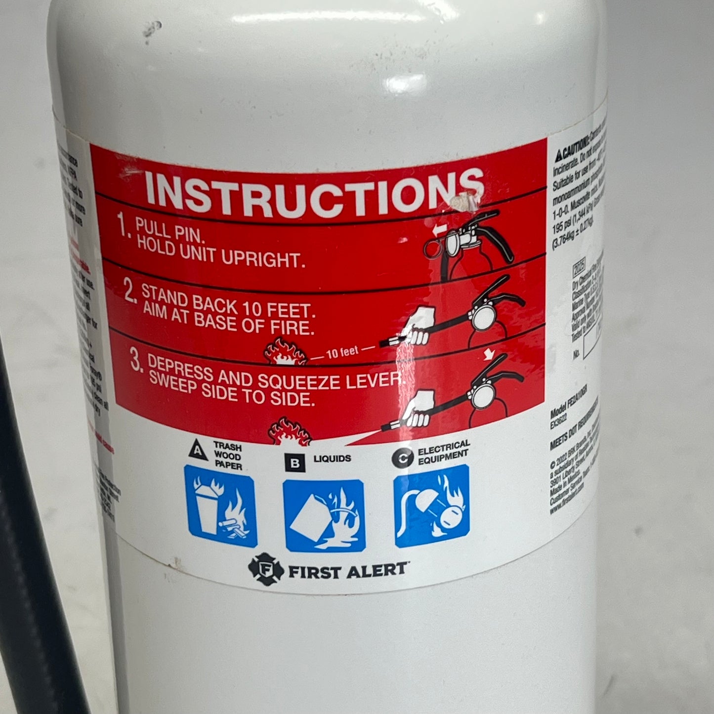 FIRST ALERT Rechargeable Compliance Fire Extinguisher Ul Rated S23-177963|-179291