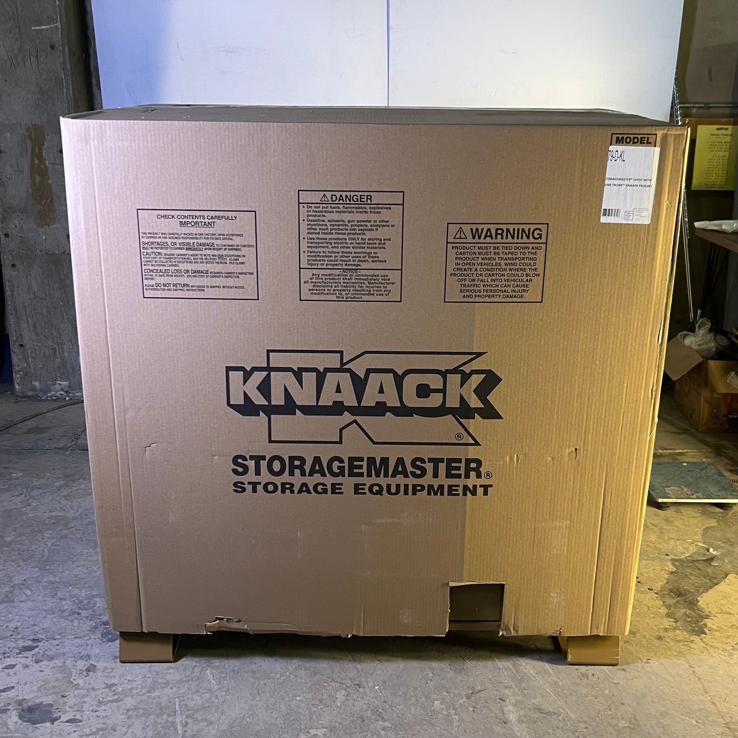 KNAACK Storagemaster Jobsite Piano Box W/Junk Trunk Tool Box Sz 48"L x 30"W x 50"H 79-D-KL (New Other, Minor Cosmetic Damage)