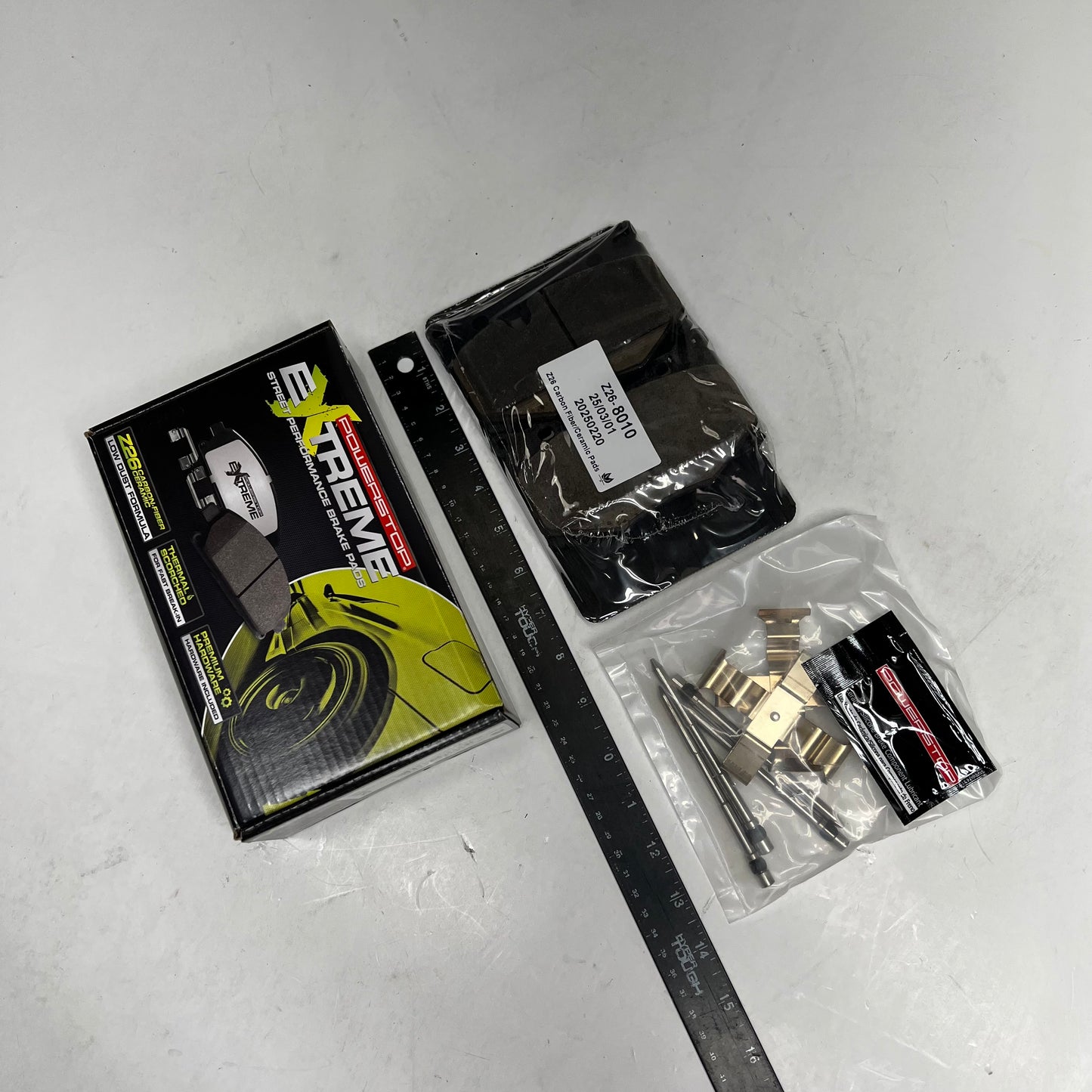 POWER STOP Street Performance Carbon Fiber Ceramic Brake Pads Z26-8010