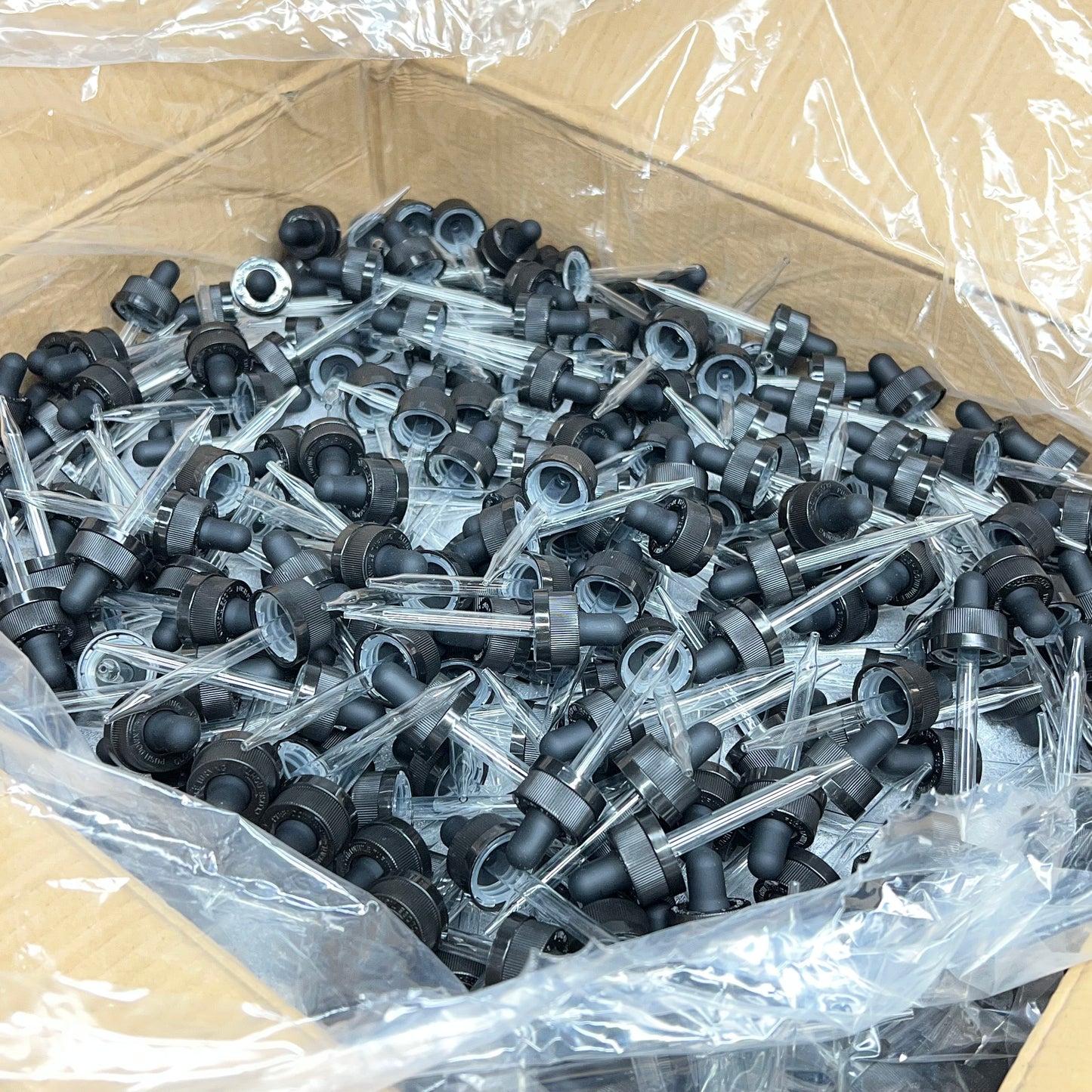 ZA@ (1400 PACK) Large Case Plastic Eye Dropper No Graduated  3.5" L Black