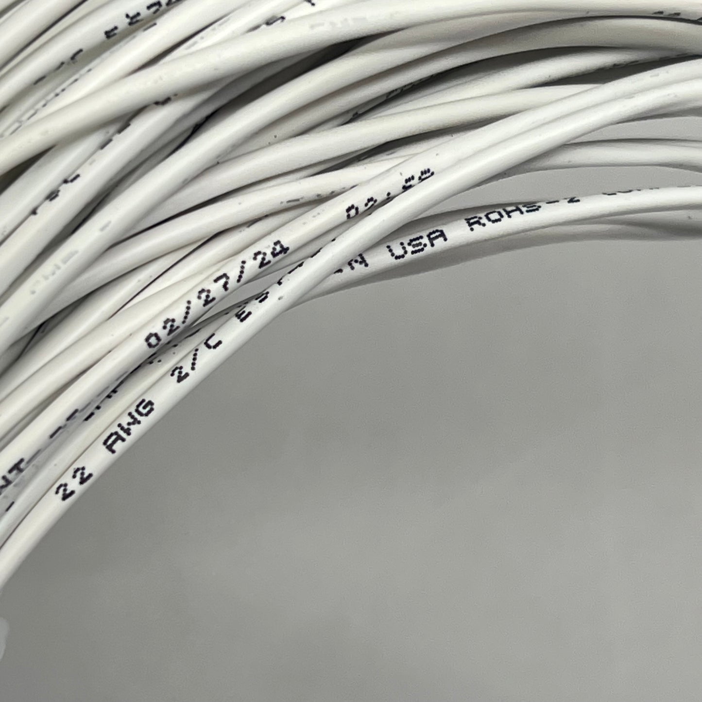 Stranded Bc Shielded CMP/CL3P Plenum Applications Use 22/2 250' White 72302-250