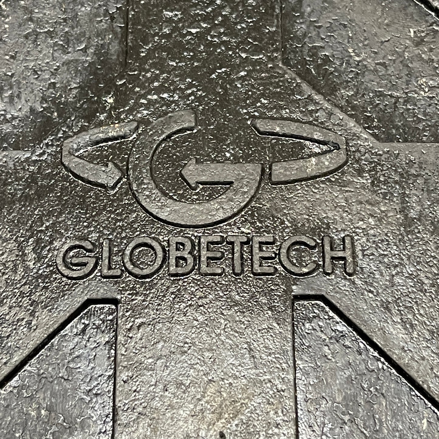 GLOBETECH 2-PACK! Rubber Mud Flaps 1/2" Thick x 24" W x 36" L Black 2436CD (New)