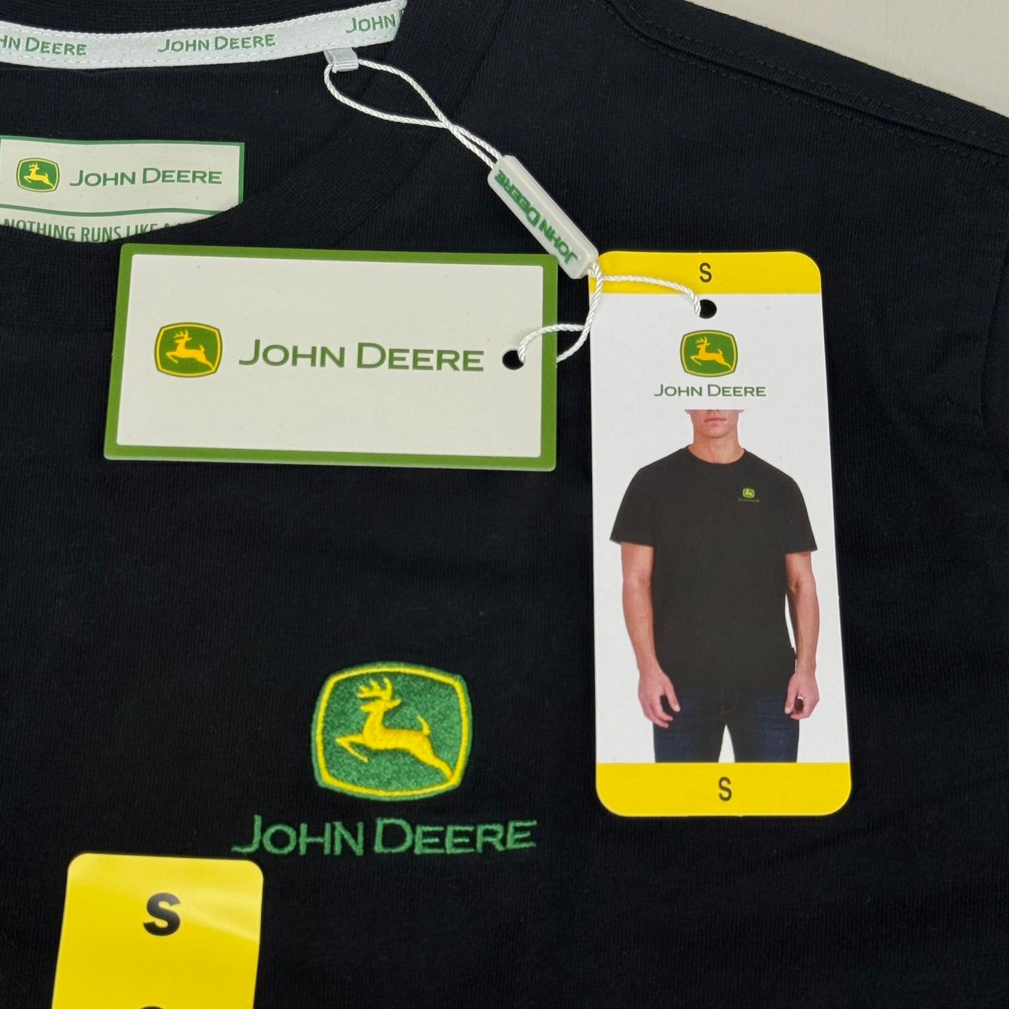 JOHN DEERE Embroidered Logo Short Sleeve Tee Shirt Men's Sz S Black 1896842