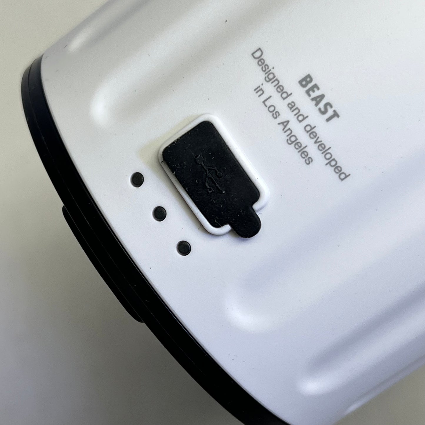 ZA@ BEAST Go Cordless Premium Portable Blender W/ Drinking Cap & Straw 11.12V Cloud White (As-is)