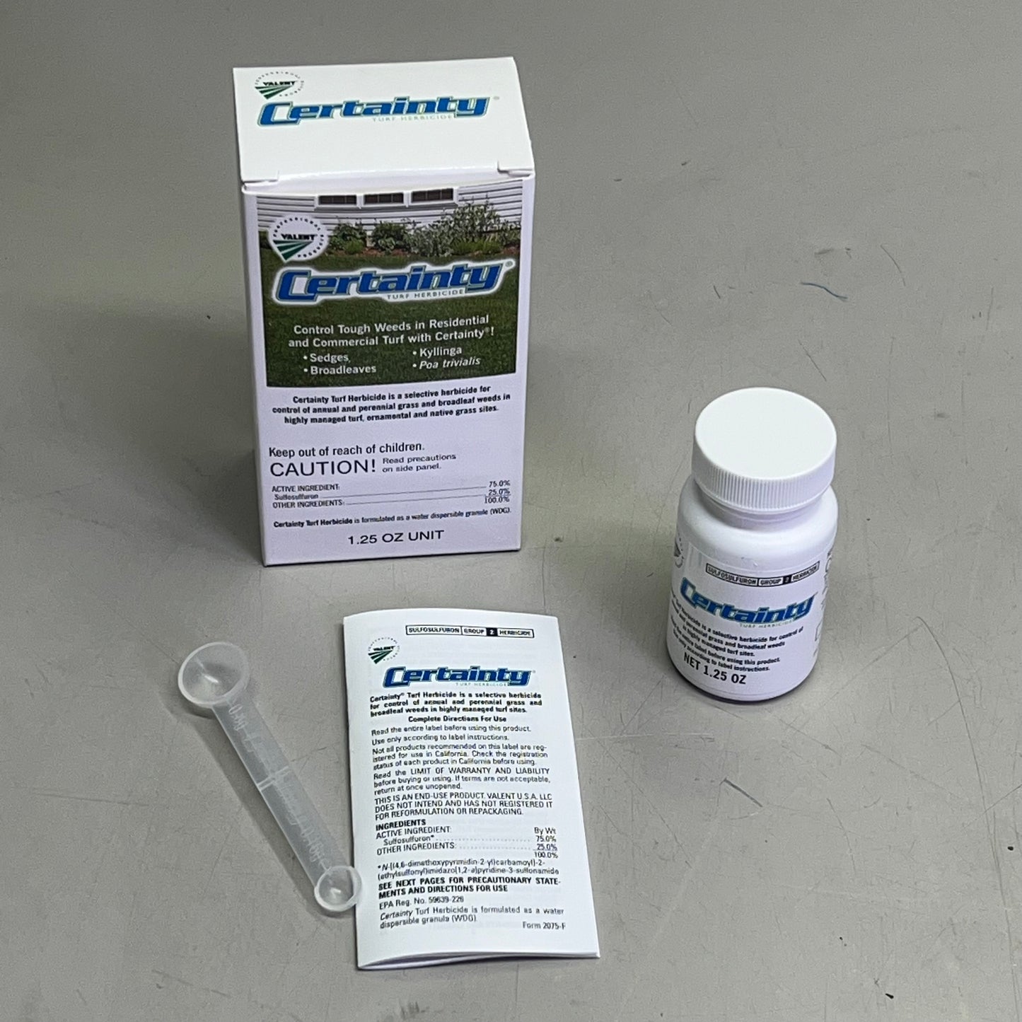 ZA@ CERTAINTY Turf Homicide Weed Control For Gold Course & Residential 1.25 oz 25230