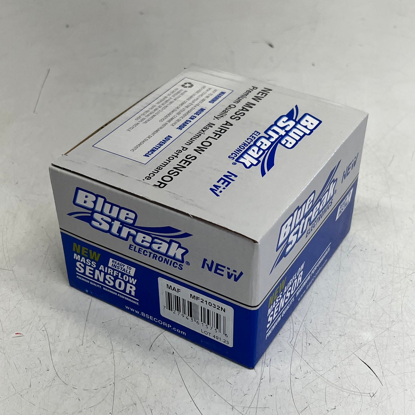 BLUE STREAK Mass Airflow Sensor for Chevrolet, Mazda & Suzuki Models MF21032N