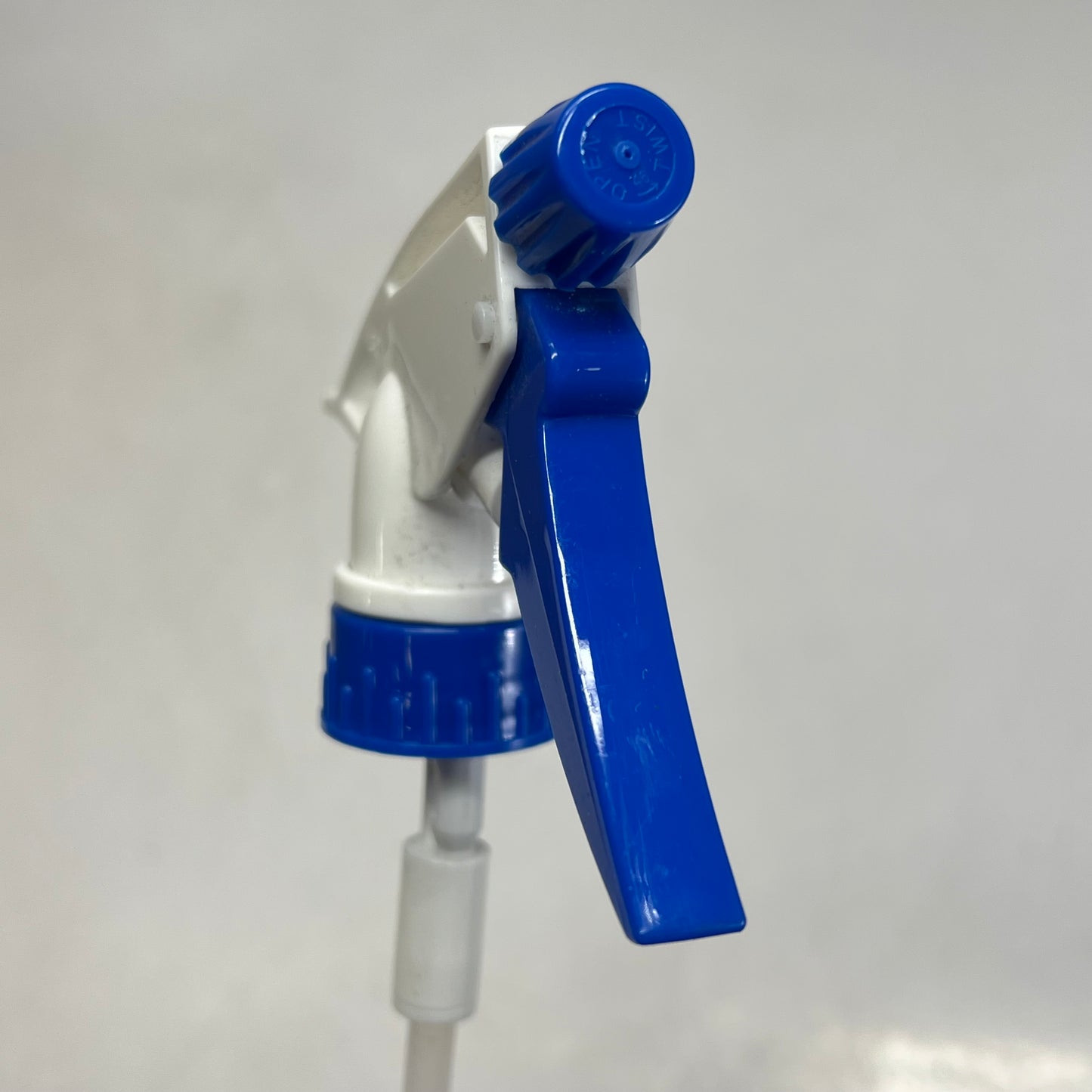 ZA@ TOLCO (260 PACK) Spray Bottle Nozzles 11" Blue/White/Clear 046012-00