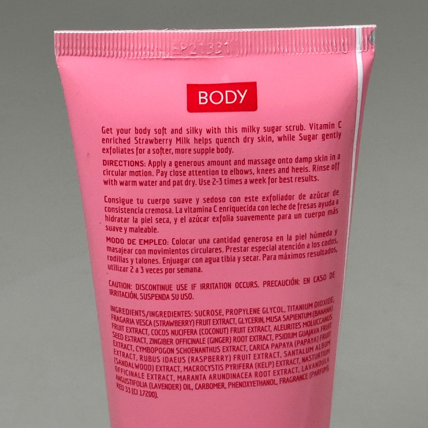 ZA@ FREEMAN (2 PACK) Hydrating Body Sugar Scrub Strawberry Milk Scent 6 fl oz A