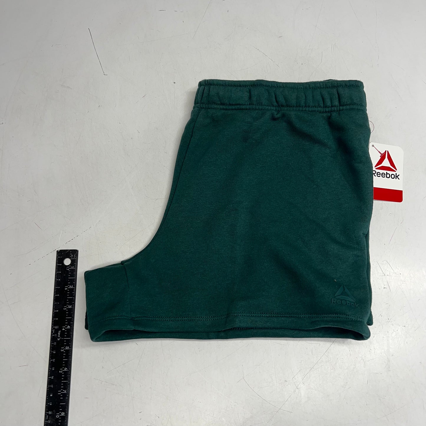 ZA@ REEBOK Weekender Shorts Fleece Lined Soft Waistband Women's Sz L Sea Moss