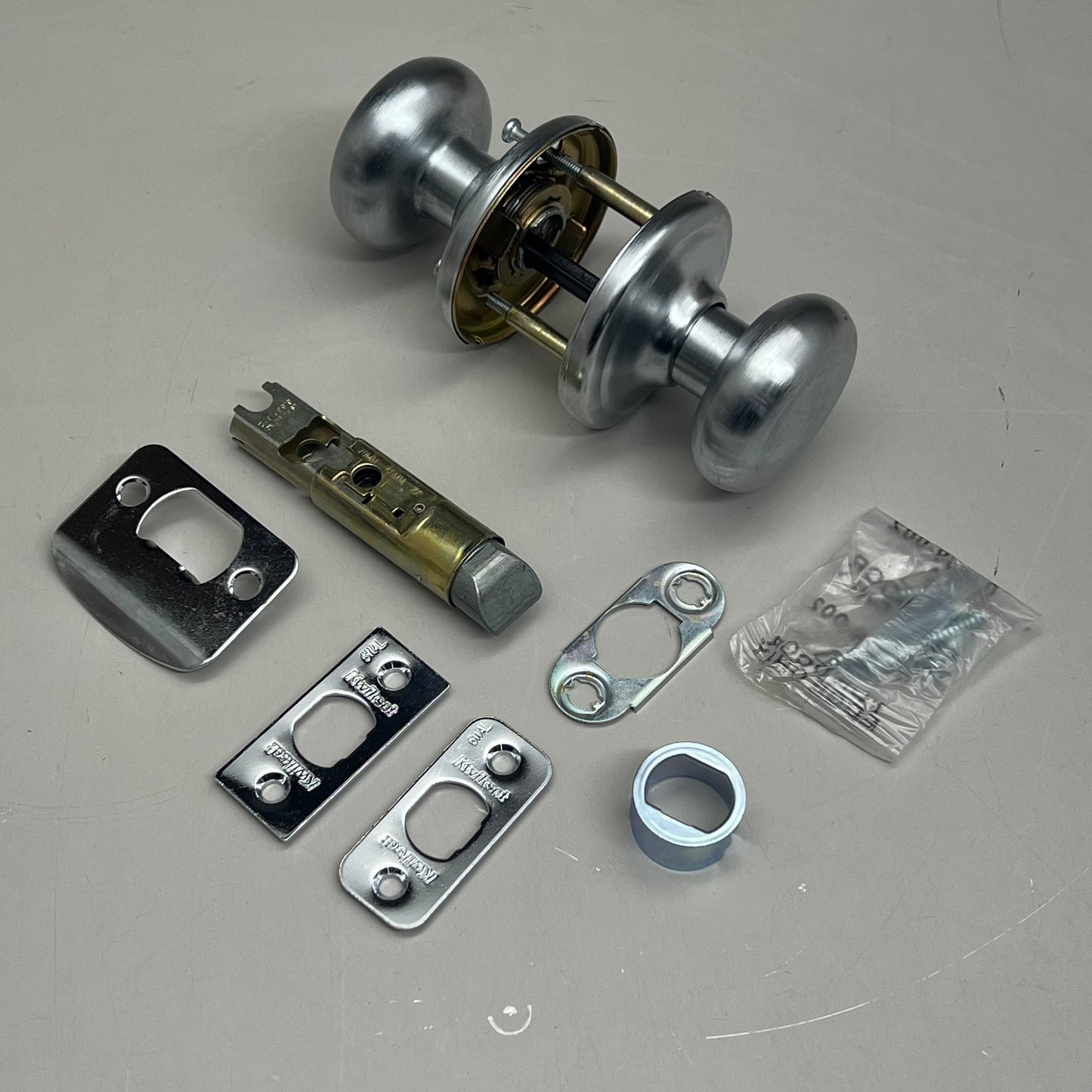 KWIKSET Passage Hancock Door Lock Knob 720H 26D Satin Chrome 97200956