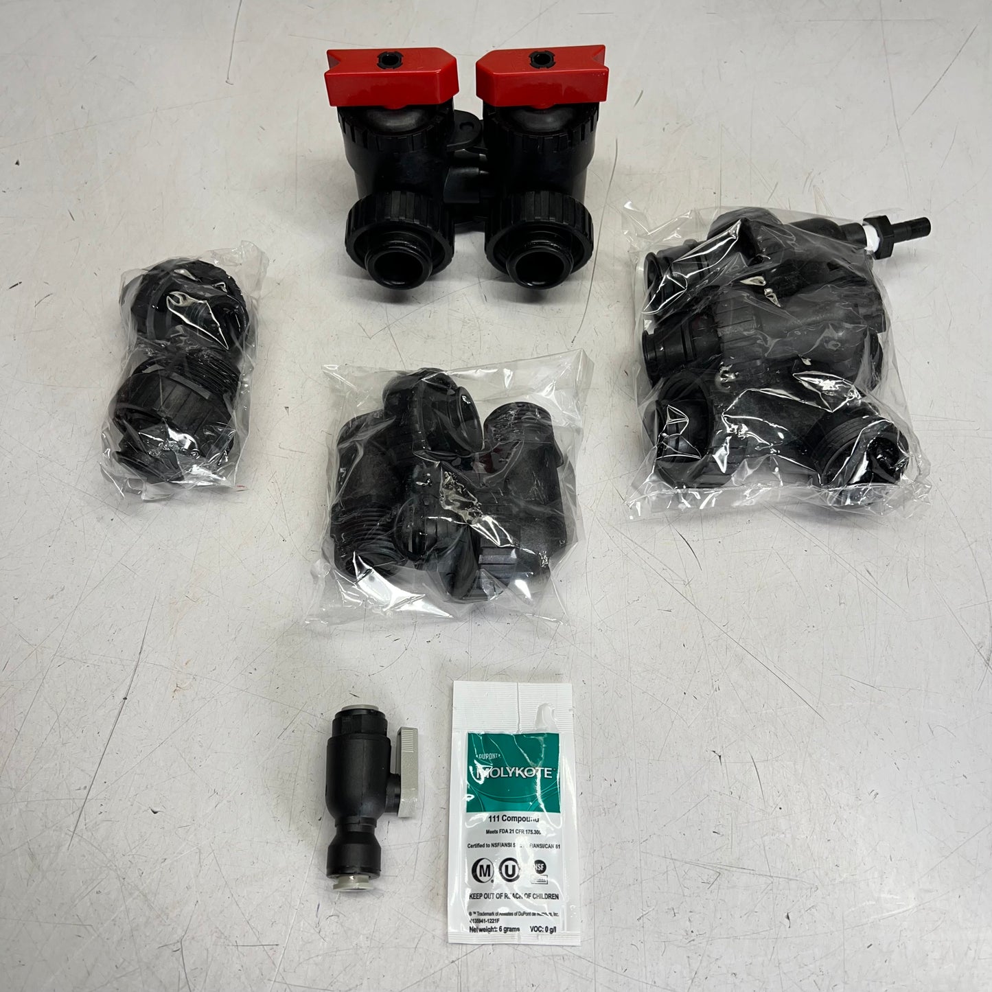 PIONEER System Bypass Kit Water Treatment Setup Red/Black CT-NM-BYPASSKIT-RD