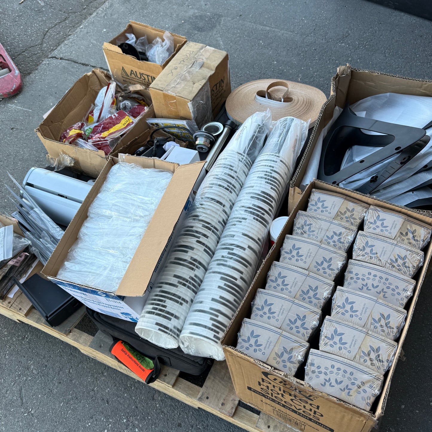 ZA@ Pallet of MIXED Paper Cups, Brackets, Fenders, Mate, Plumbing Parts, Hot Cup Sleeves, Bike Fender, & MORE! (AS-IS)