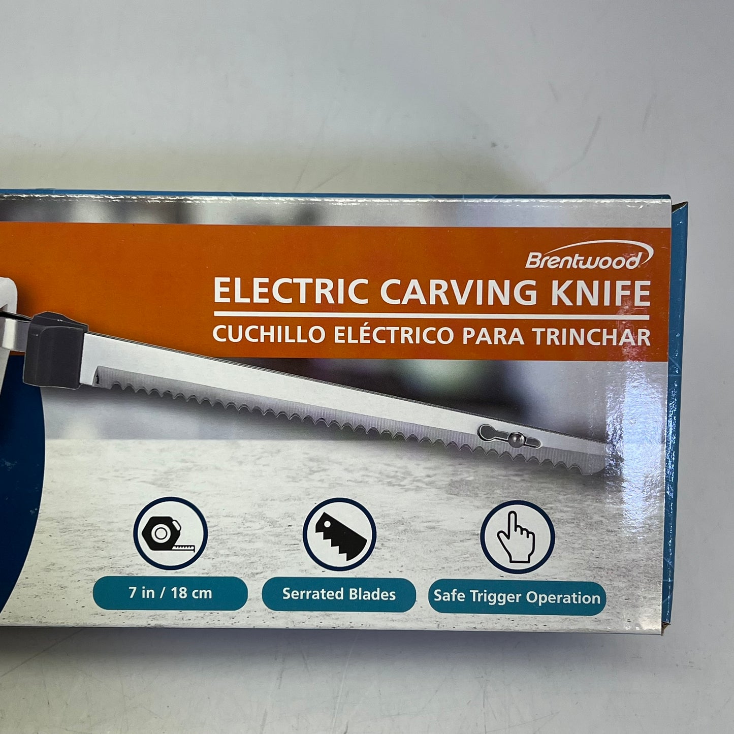 BRENTWOOD  Electric Carving Knife Trigger Operation 7" 110w 5' White TS-1010