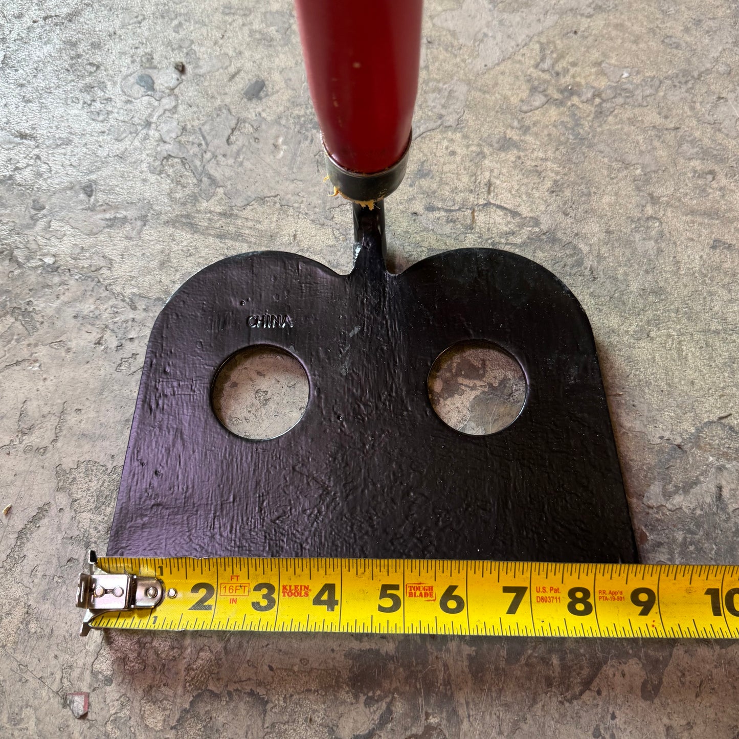 RAZOR-BACK 66" Forged Mortar Mixer 66157