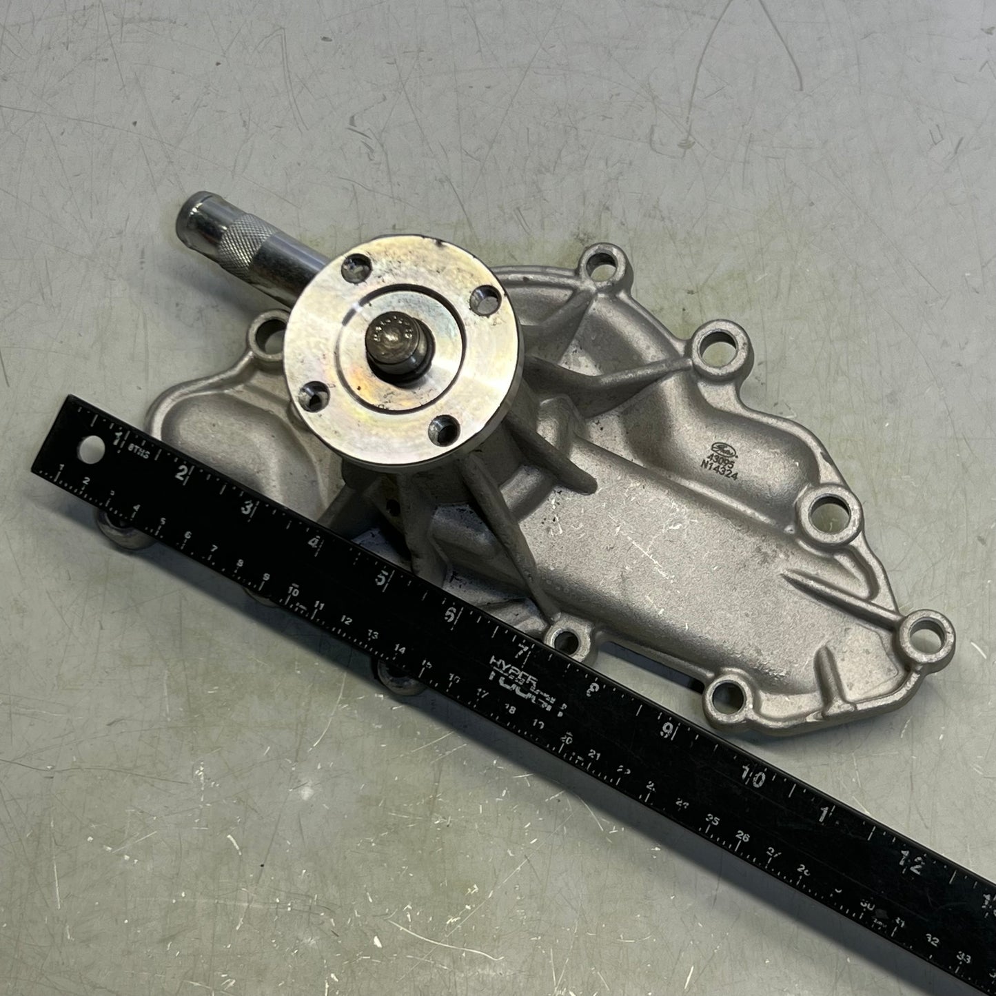 GATES Engine Water Pumps Sz 11"L x 5"H N14324