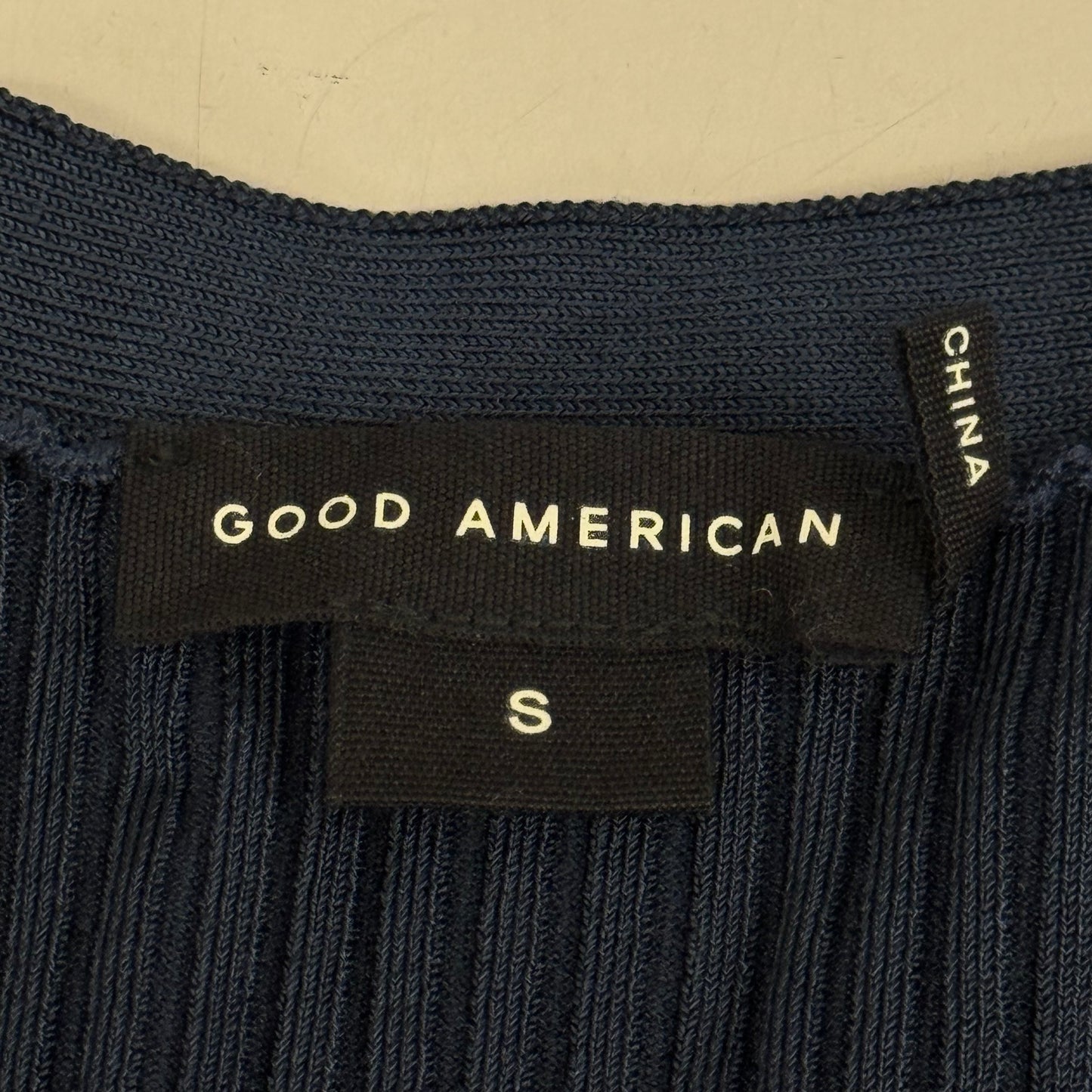GOOD AMERICAN Shine Rib V-Neck Cardigan Women's Sz Small NEW Navy002 GSK0245