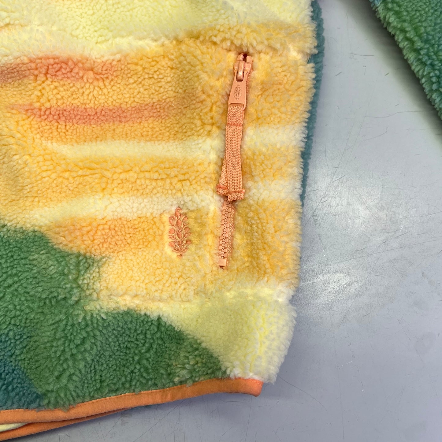 FREE PEOPLE Fluffy Half Button Rocky Ridge Pull Over Women's Sz L Tulip Pink