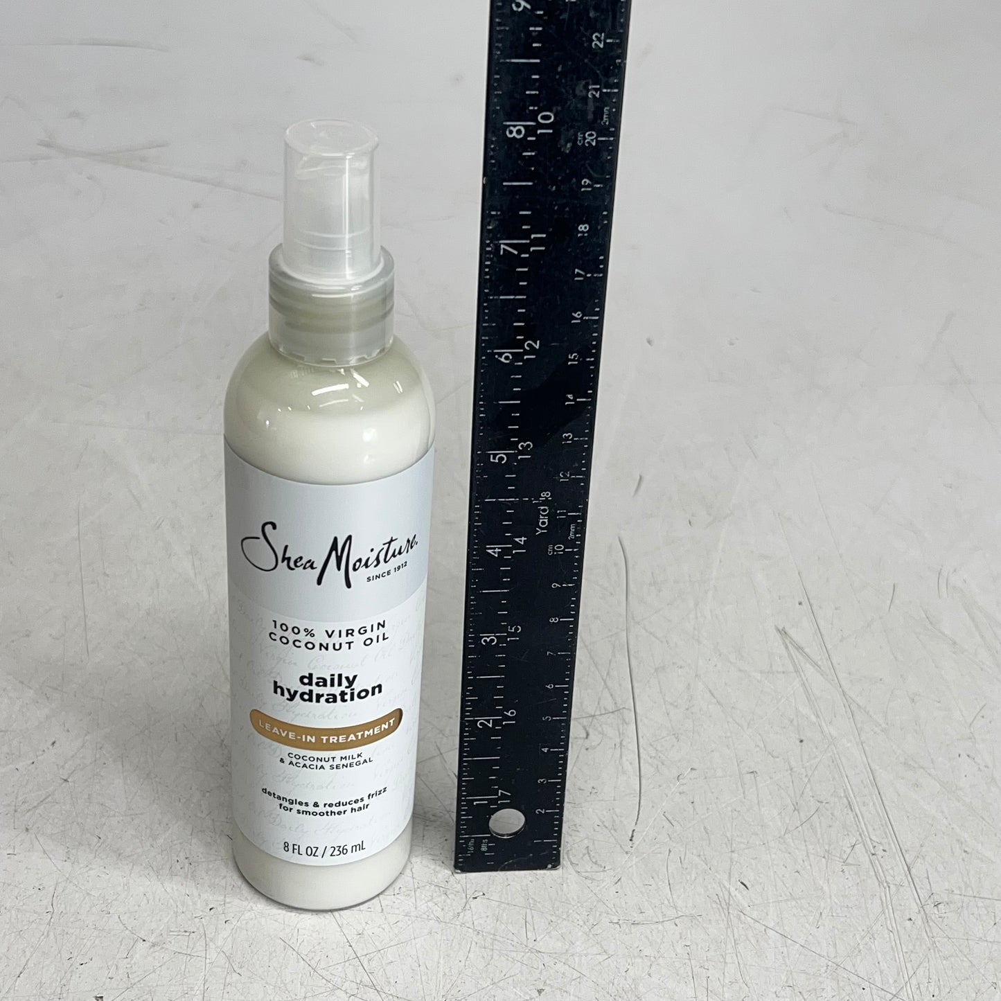 SHEA MOISTURE (2 PACK) Daily Hydration Leave-in Treatment Spray 8 Fl Oz White