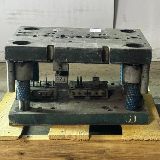 Die Stamp (Solid Metal) 14"W x 19"L x 10.5"H Gray (AS-IS, Used)