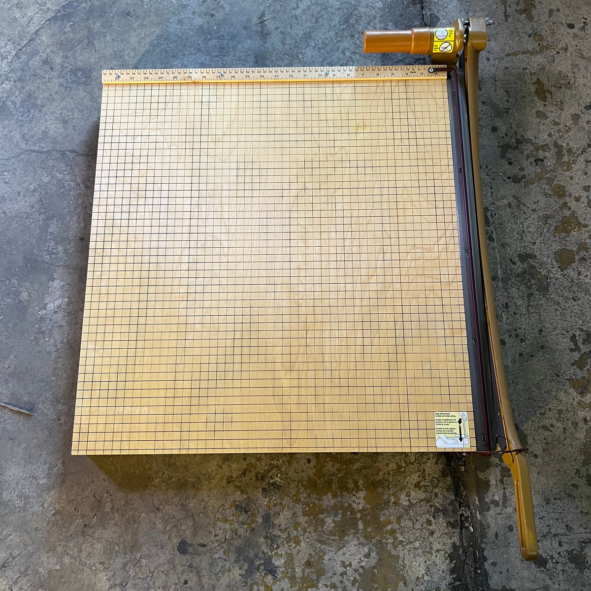 SWINQLINE Classiccut 24" Guillotine Trimmer - Wood 1162A