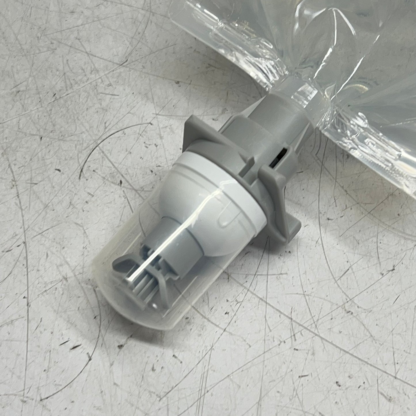 RUBBERMAID (4 PACK) Autofoam Refill Foam Alcohol Hand Sanitizer 100 ML 2080802