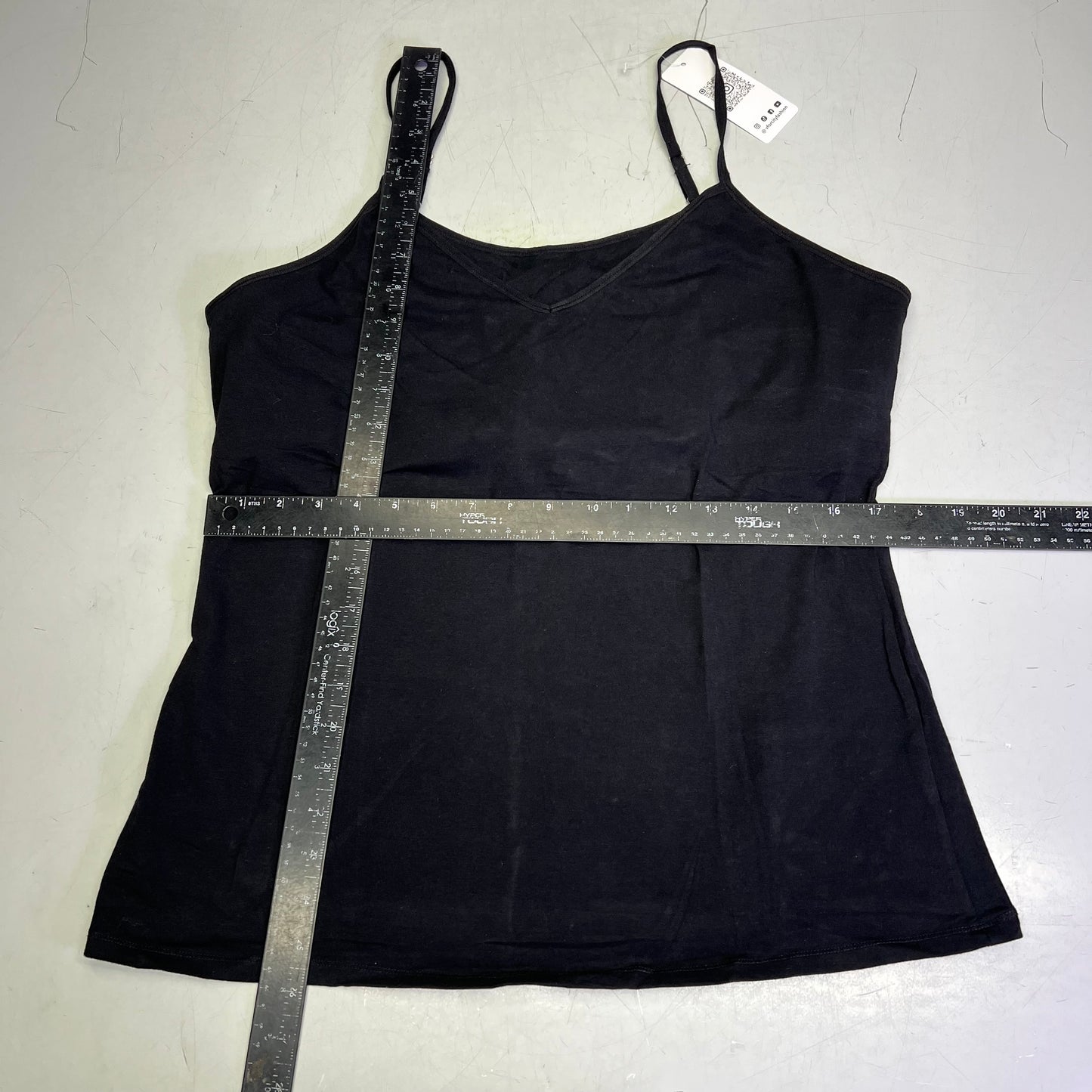 V FOR CITY (SET OF 2) Shelf Bra Camisole Tank Top Women's Sz 2XL Grey/Black