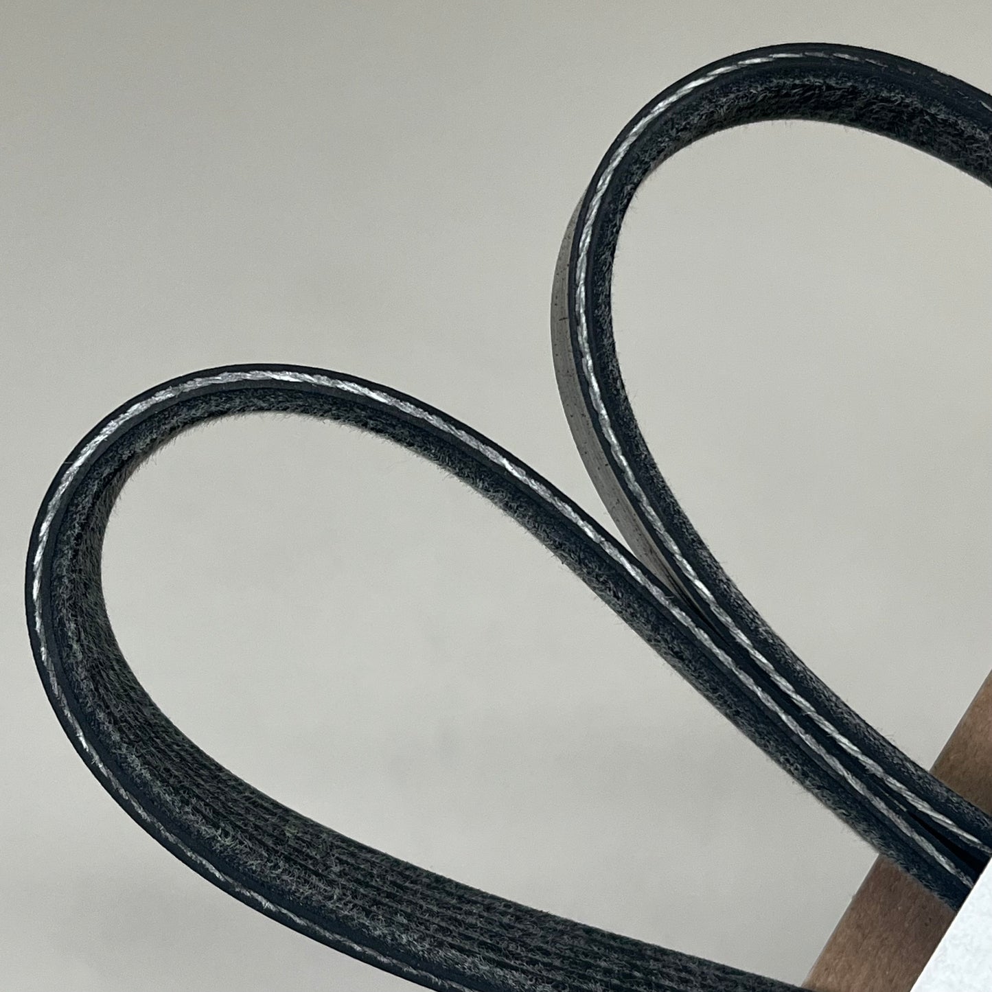 DAYCO Straight Standard Rib Poly Rib Belt EPDM Material .82" K-Section 5060550