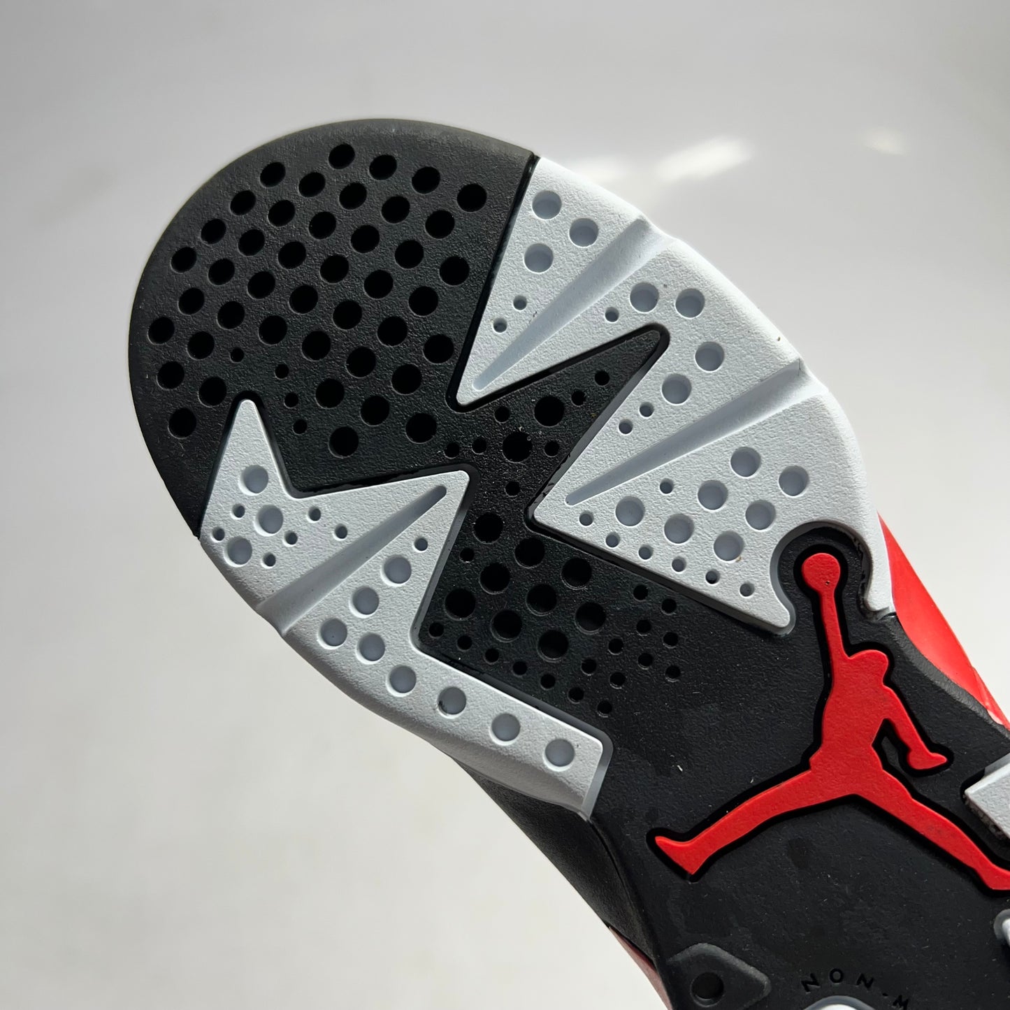 AIR JORDAN Kids Preschool 6 Retro Basketball Shoes Boys Sz 10 5C Black/Crimson