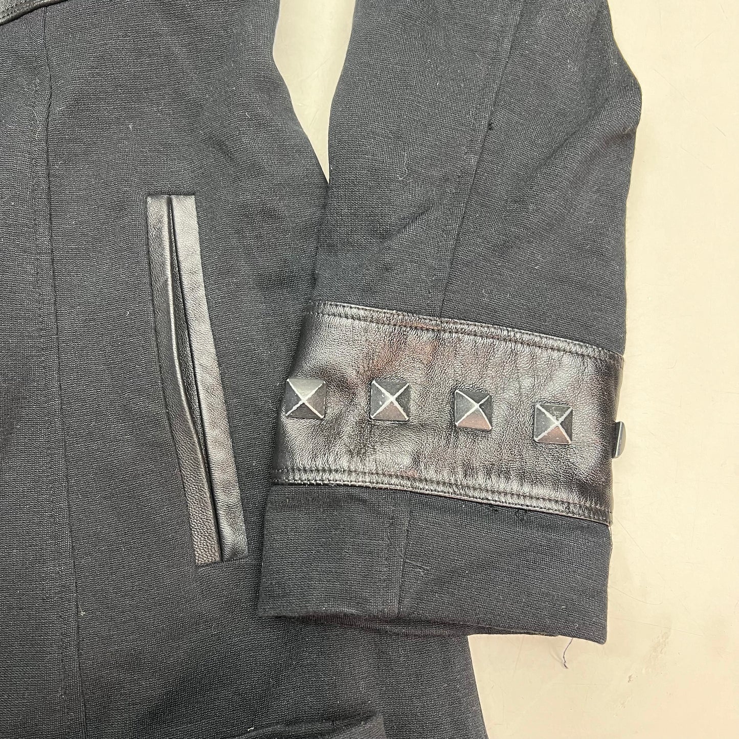 BEBE Studded Leather Button Closure Jacket Women's Sz M Black (Pre-Owned)