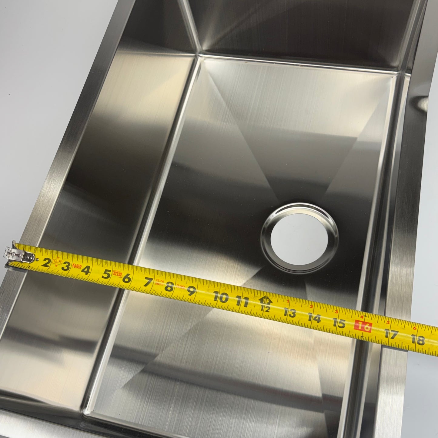 KRAUS (3 PACK) 30" Undermount Single Bowl 18 Gauge KHU100-30/18 (AS-IS, The Edge is Slightly Bent)