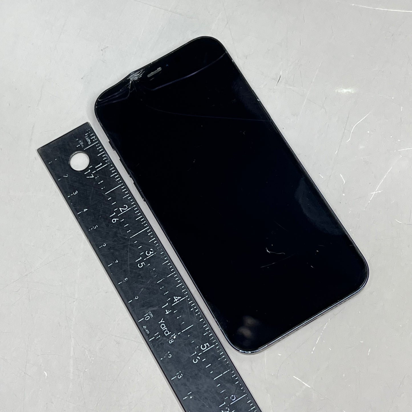 APPLE 2020 iPhone 12 64GB IOS 17 6.1" Display Black A2172 (Pre-Owned )