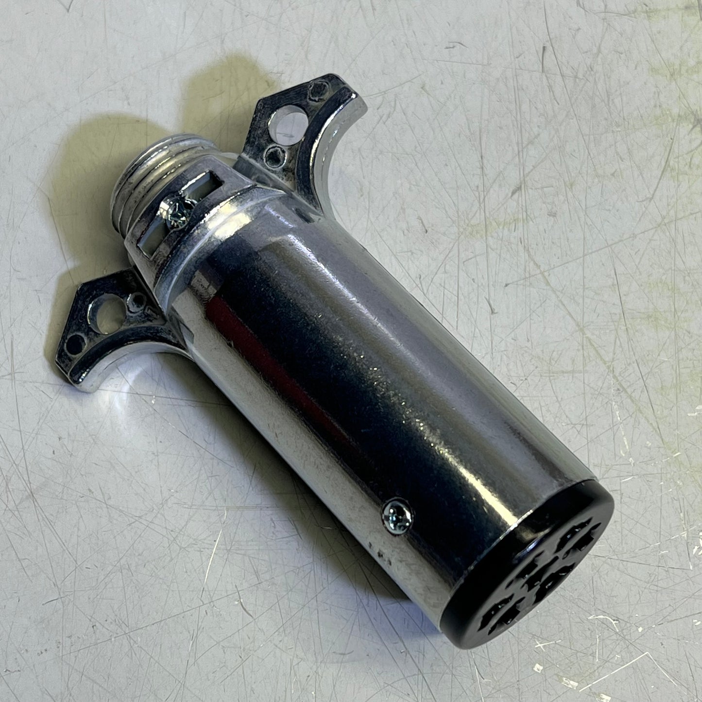 HOPKINS HD 7 Round Trailer Side W/ Cable Protector Heavy Duty Die Cast 52027