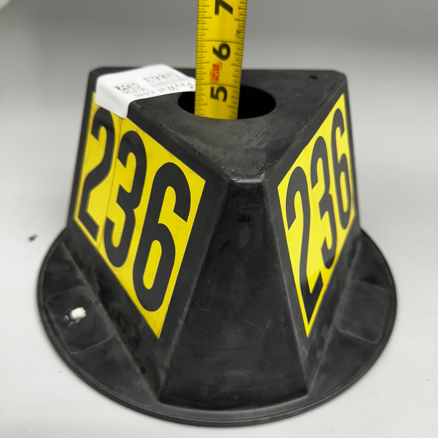 Magnetic Car Cone 5"Hx10"D Black