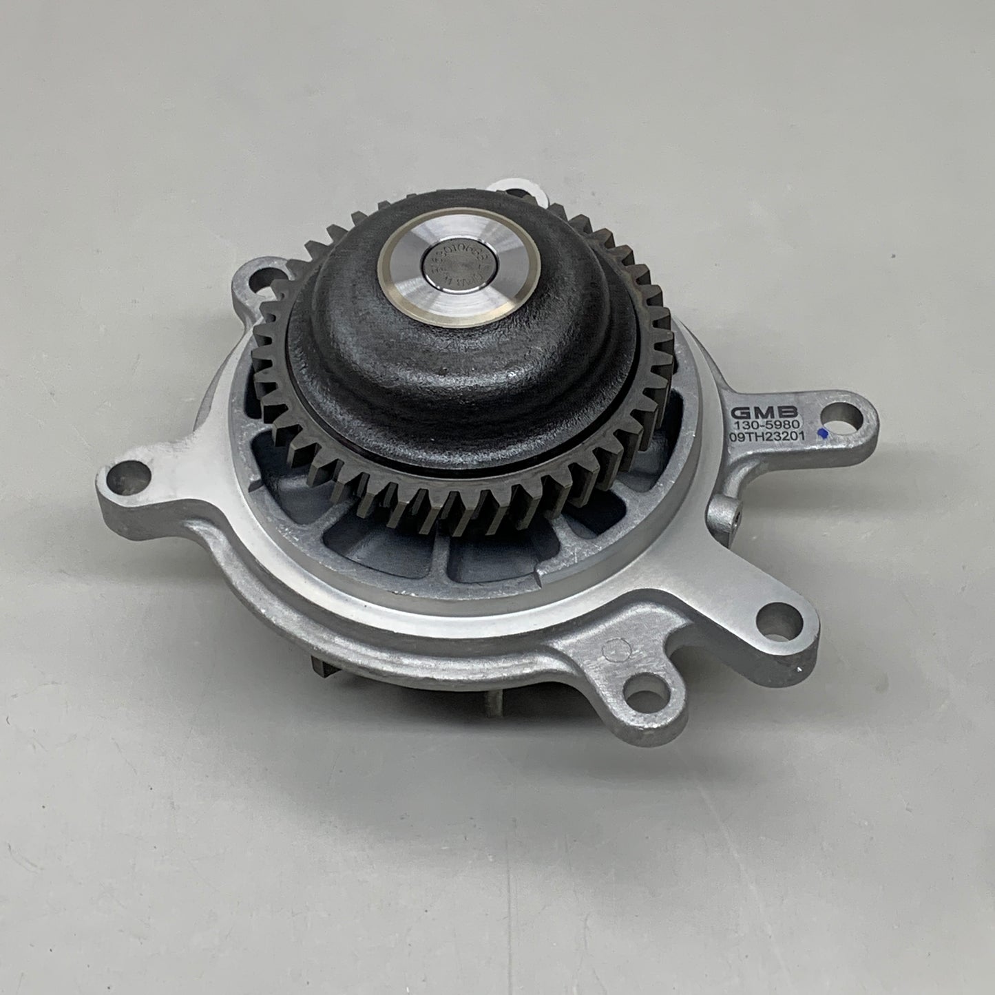 GMB Engine Water Pump for Chevrolet/GMC Vehicles 194197 130-5980