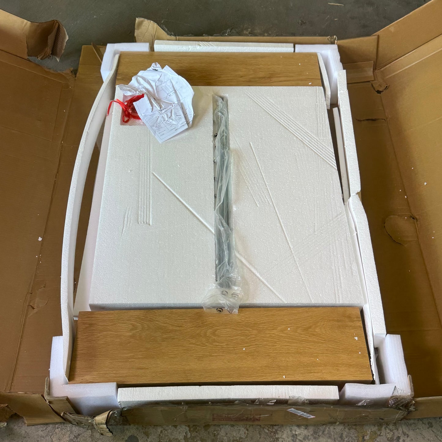 ZA@ Dining Table Sz 50.8"L x 31.9"W x 6.3"H JA2040-117