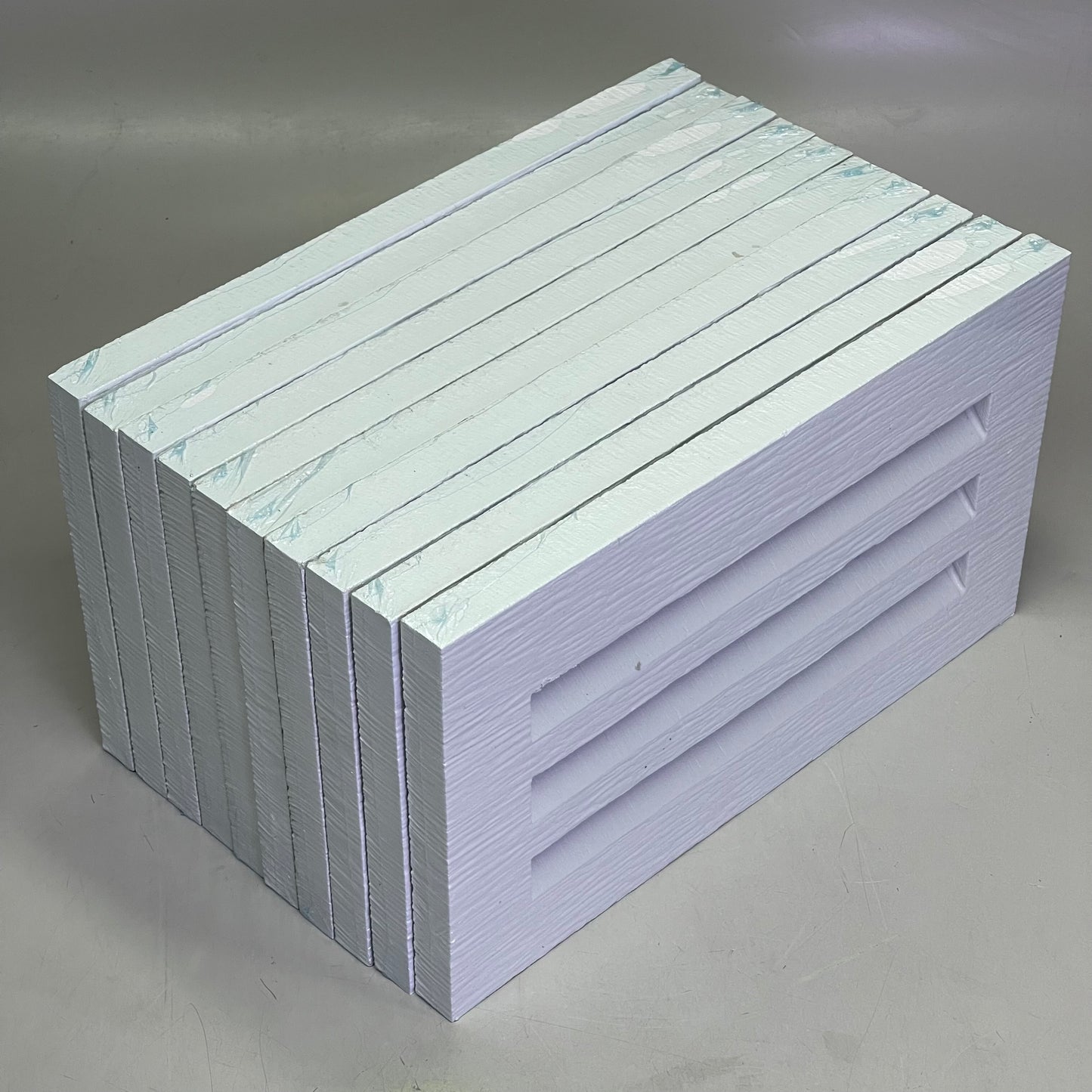 PORTLANDPRODUCTS (10 PACK) Rustic House Vent O/D 9.25" x 16" with 1" x 12" Slots Arctic White AWR408HV