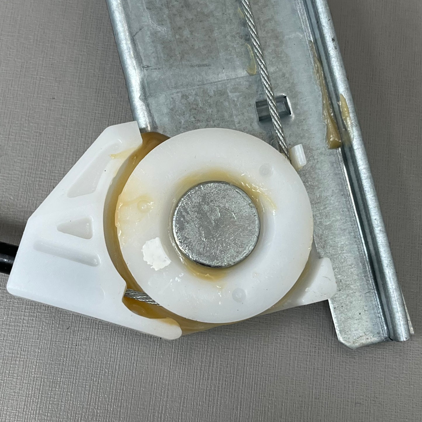 MAZDA Window Arm/Base(R) Fits Mazda3 Genuine OEM BP4K-58-590A