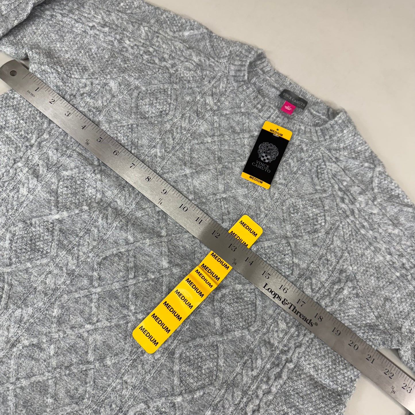 VINCE CAMUTO Cable Knit Sweater Women's Sz-M Light Heather Grey SC2895