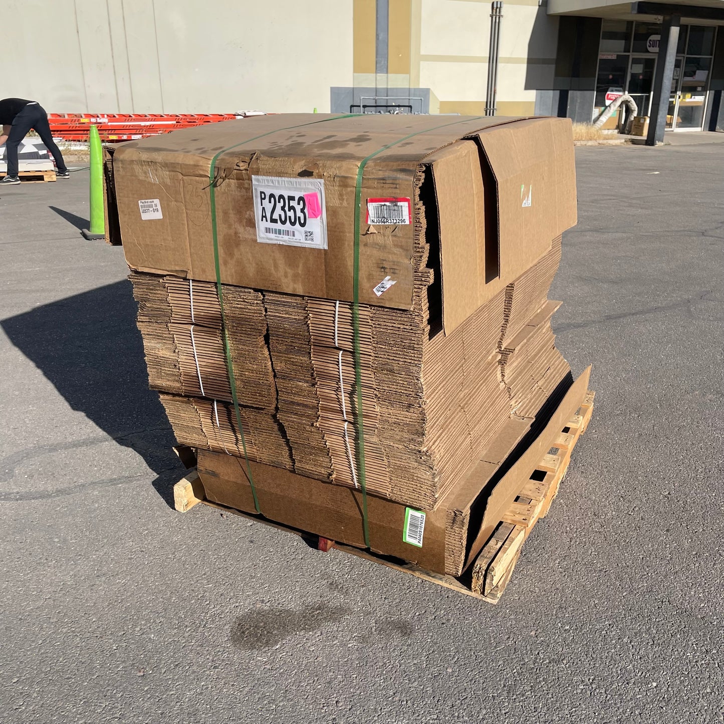 ZA@ Pallet of VERITIV Cardboard Boxes 12”x9.5”x6.5” (AS-IS)
