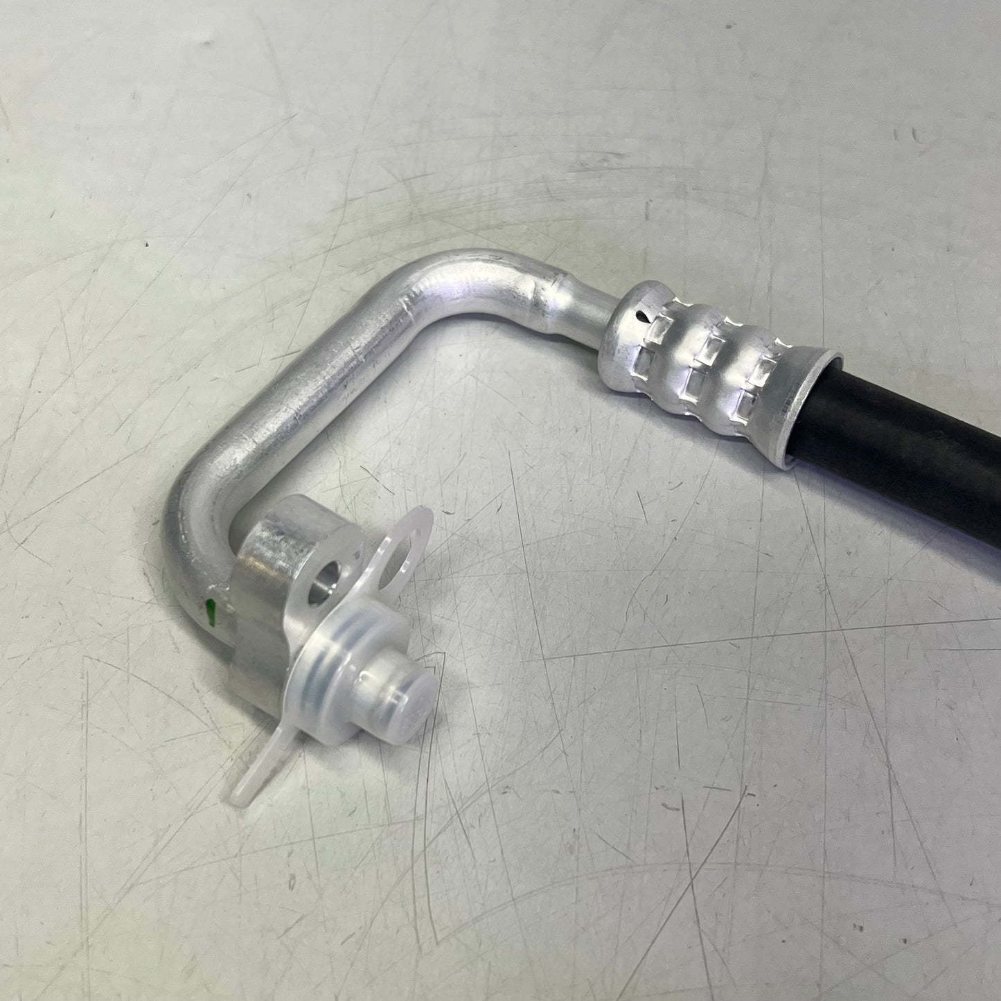 FOUR SEASONS A/C Manifold Hose Assembly For Pontiac Vibe 05-08 Models 66087