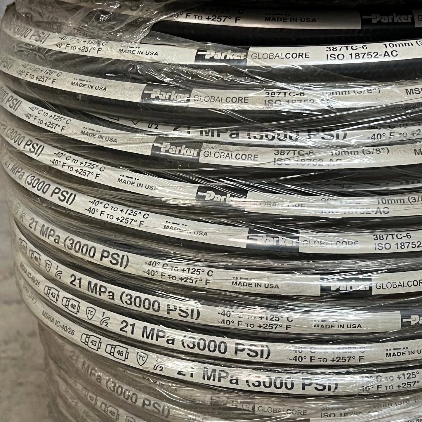PARKER Global Core Hydraulic Hose 385' 3000 PSI 21 MPa Black 387TC-6-RL