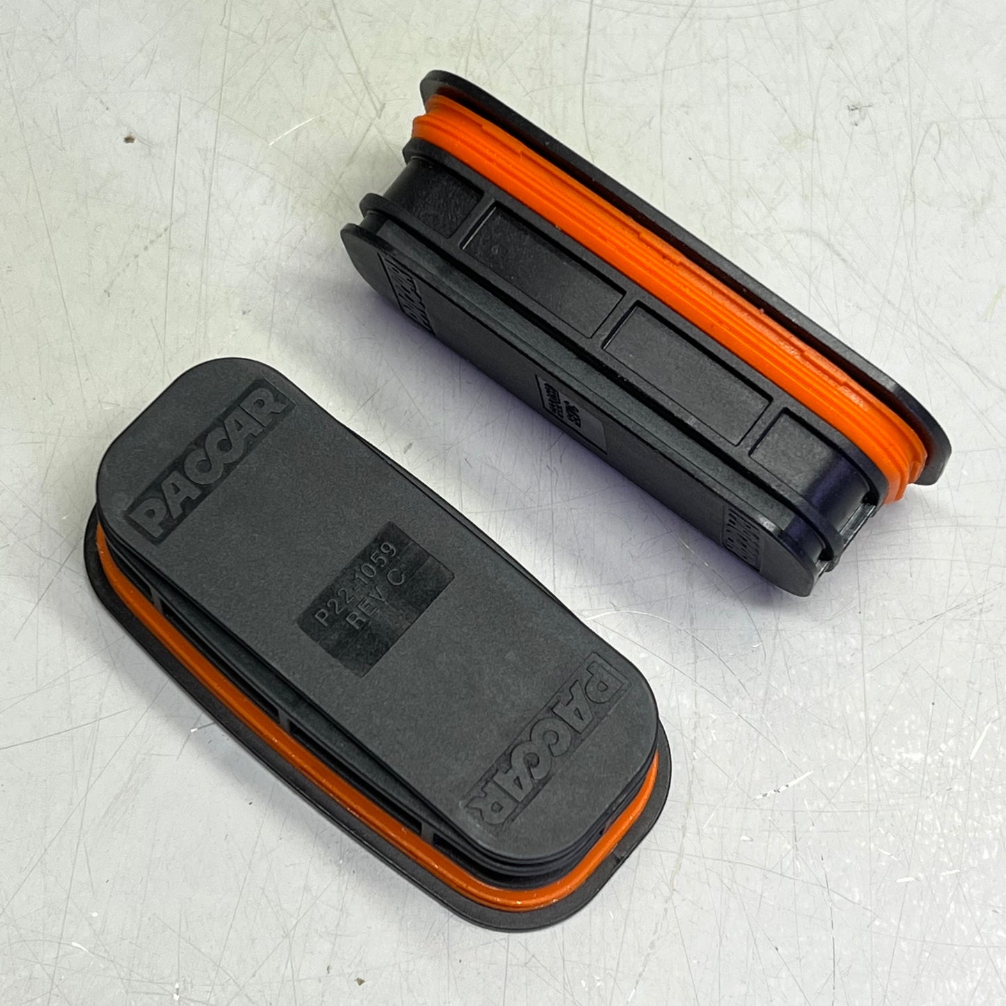 TE CONNECTIVITY (2 PK) Blind Connector Tab HSG Block Off Firewall Plate P22-1059