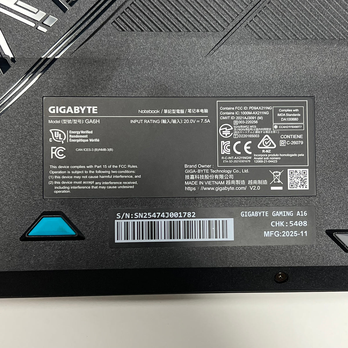GIGABYTE Gaming A16 2gb Ddr5 Ram 1920x1200 (wuxga) 16" 1TB SSD 165Hz BLK Steel