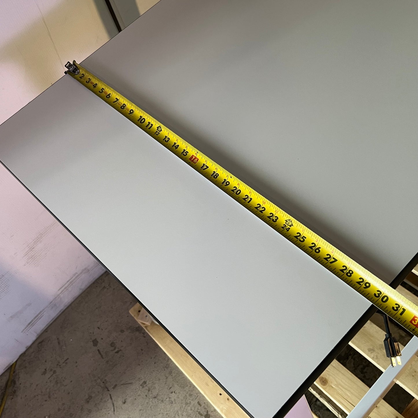 BENCH-TEK Table W/Power & Wheels Sz 36"L x 30"W x 34"H, White