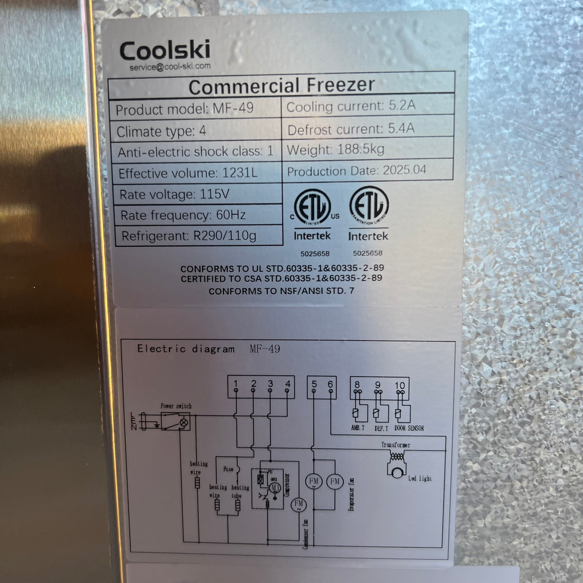 COLSKI Commercial Freezer - 2 Solid Doors 1231L/43.4 Cu. Ft. MF-49 (New Other, Front Dents & Broken Rear Griller)