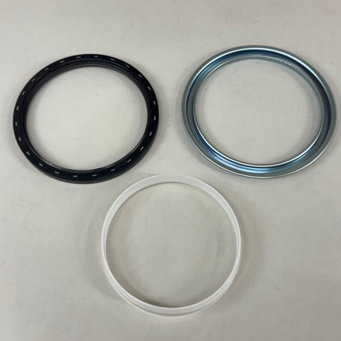 MAHLE Original Rear Main Seals For Cummins 48384